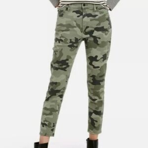 Nili Lotan women’s black/green army camo pants size 4 GUC